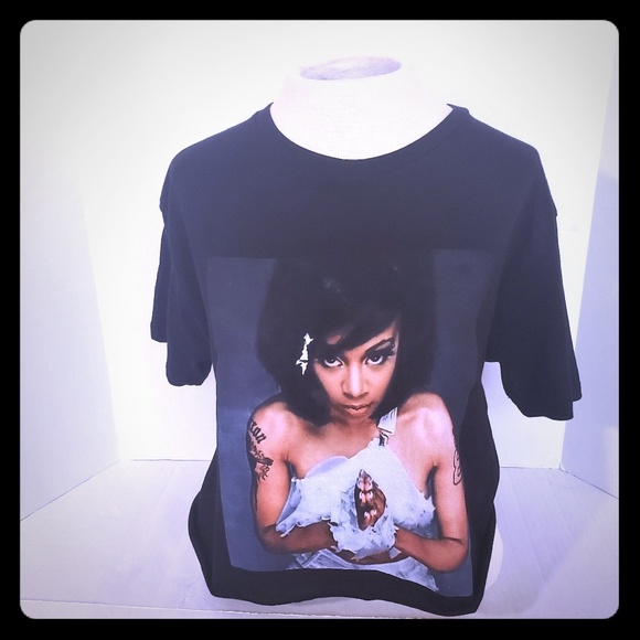 Tops - NWOT Women's Left Eye T-shirt